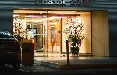 Plaza 2000 Modern Hotel Entrance